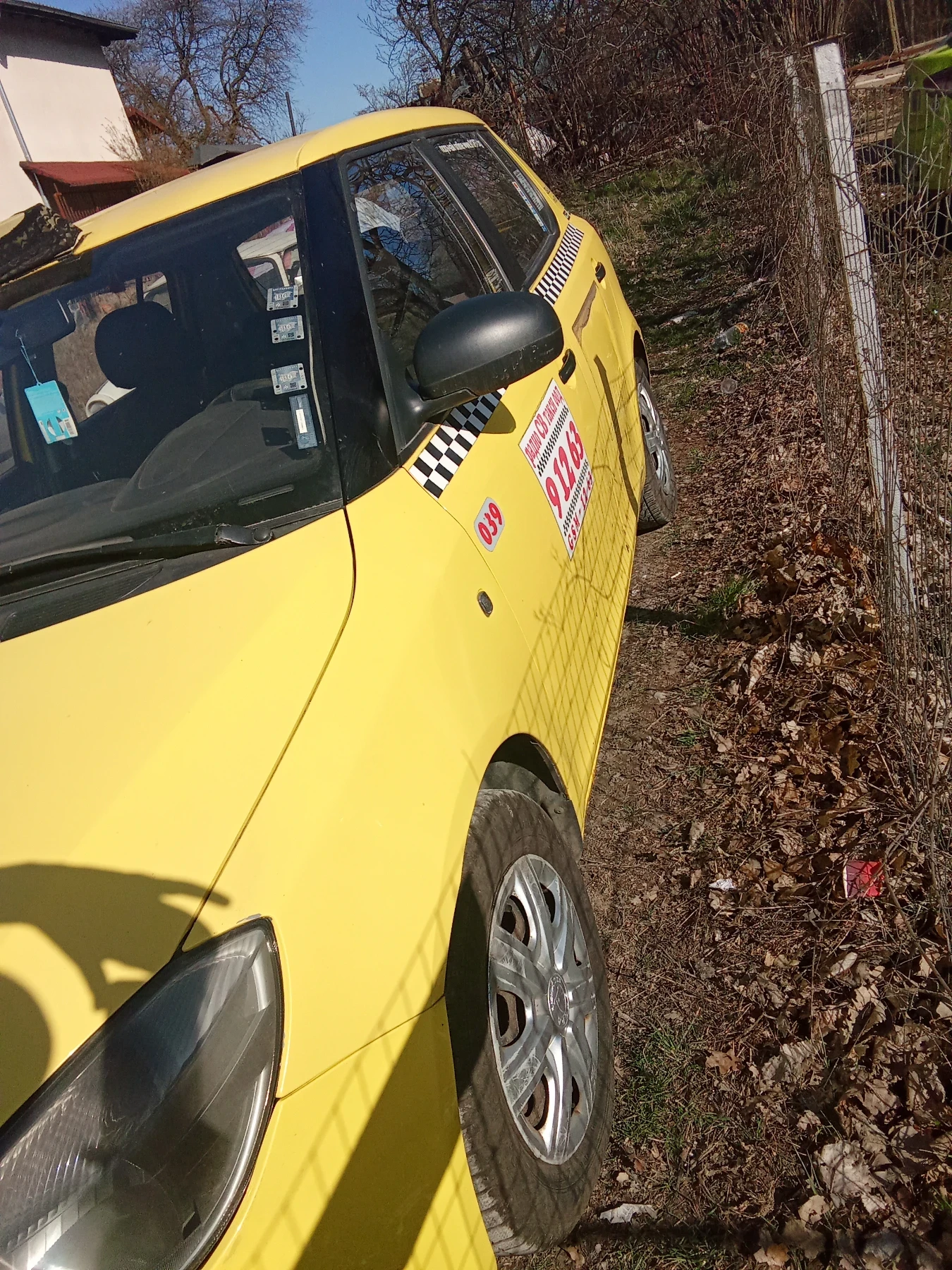 Skoda Fabia, снимка 10 - Автомобили и джипове - 53838394