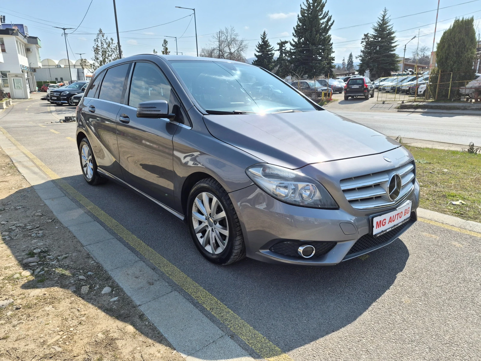 Mercedes-Benz B 180 1.8CDI, снимка 3 - Автомобили и джипове - 53863521