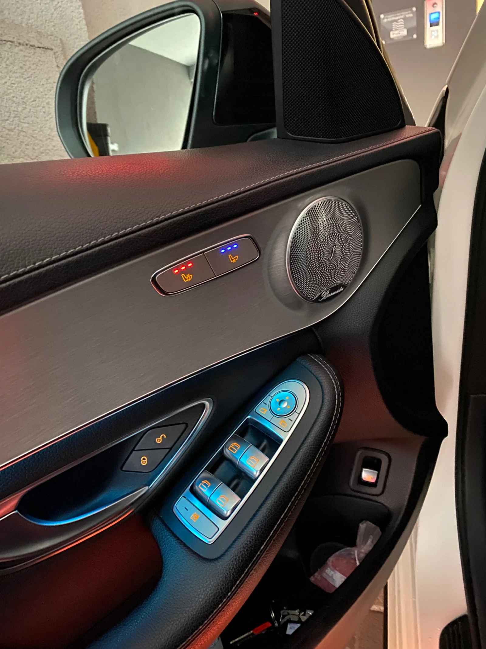 Mercedes-Benz C 250, снимка 10 - Автомобили и джипове - 54179948