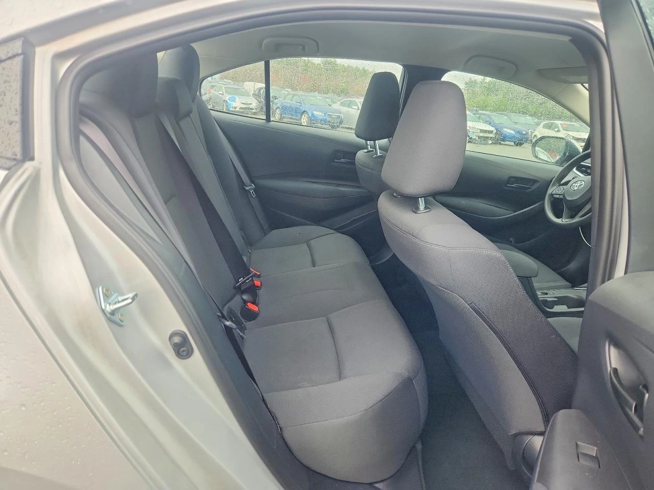 Toyota Corolla 2.0l Le, снимка 10 - Автомобили и джипове - 54417452