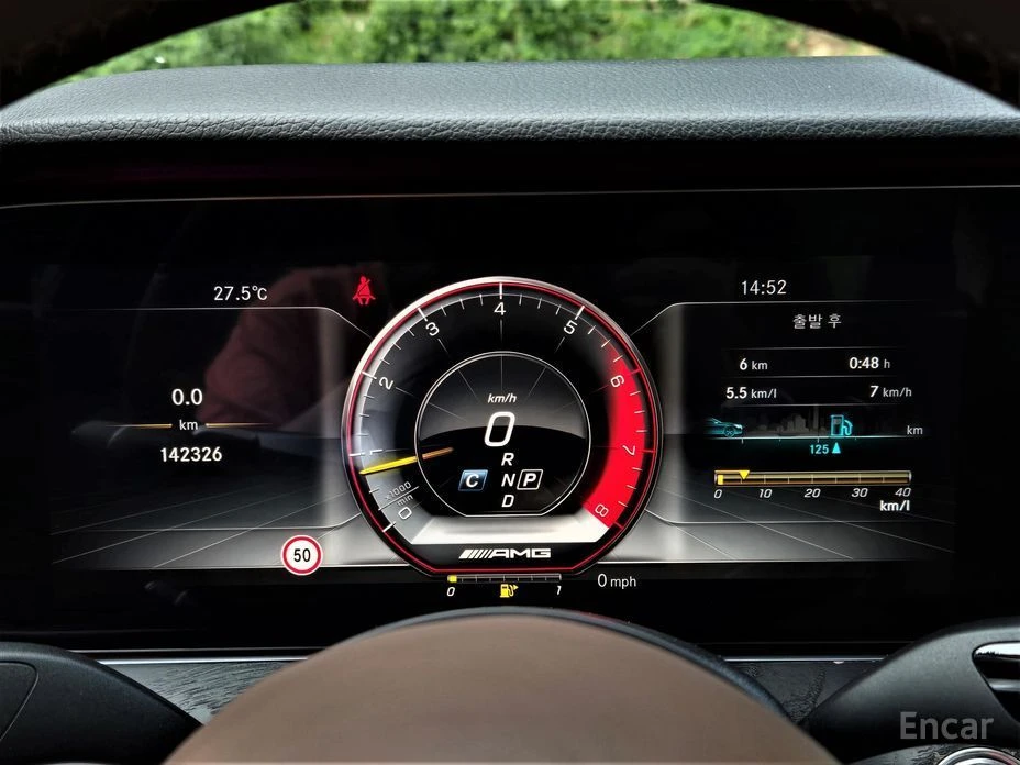 Mercedes-Benz E 220, снимка 10 - Автомобили и джипове - 55184358