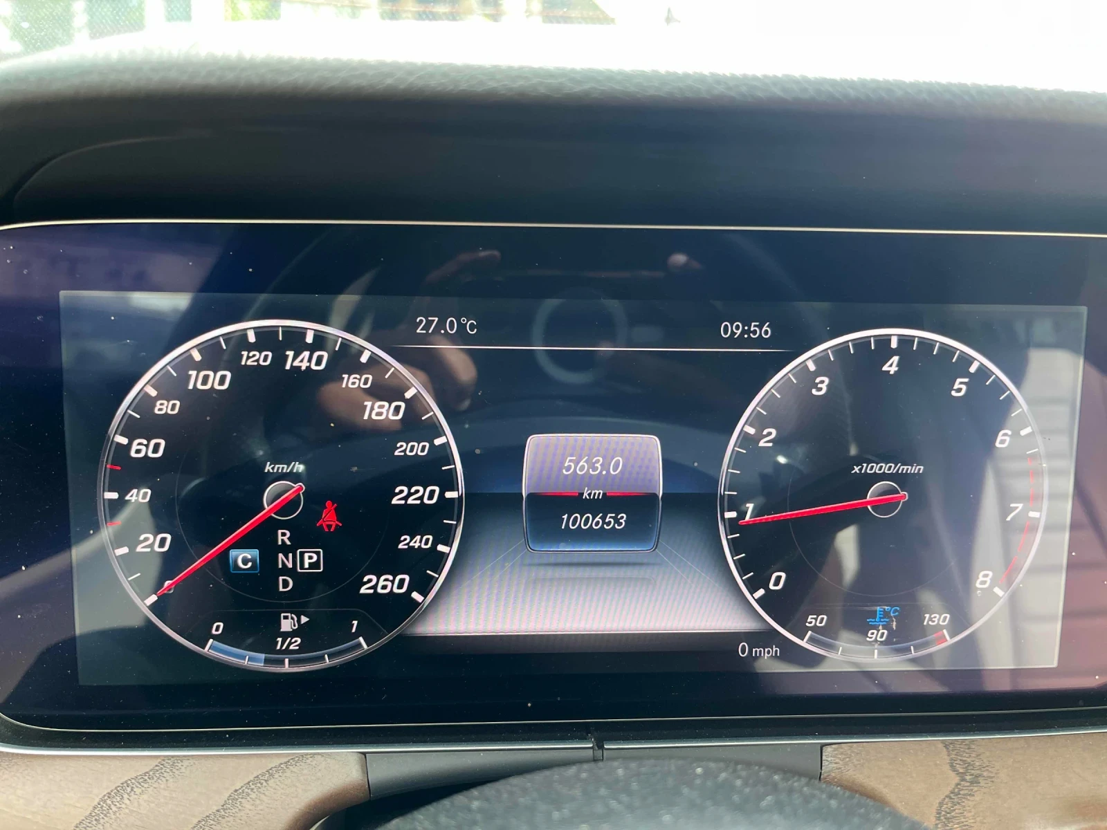 Mercedes-Benz E 400 AMG* 4M* Burmester* HUD* От Mercedes, снимка 9 - Автомобили и джипове - 55241635