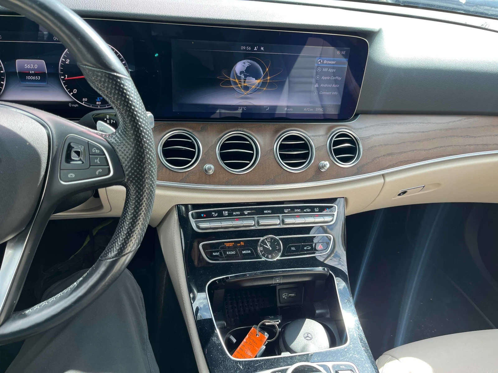 Mercedes-Benz E 400 AMG* 4M* Burmester* HUD* От Mercedes, снимка 7 - Автомобили и джипове - 55241635