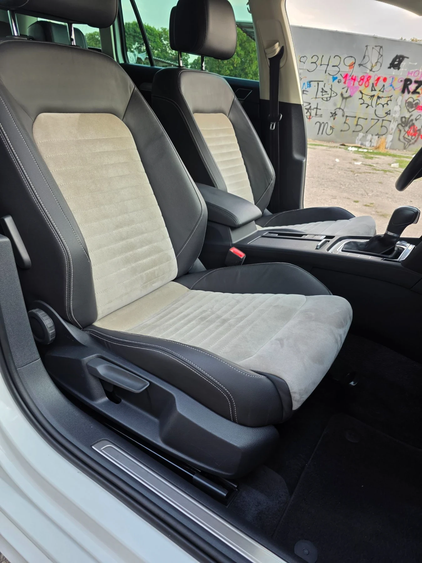 VW Passat R-Line 190кс DSG 2018, снимка 12 - Автомобили и джипове - 55589779