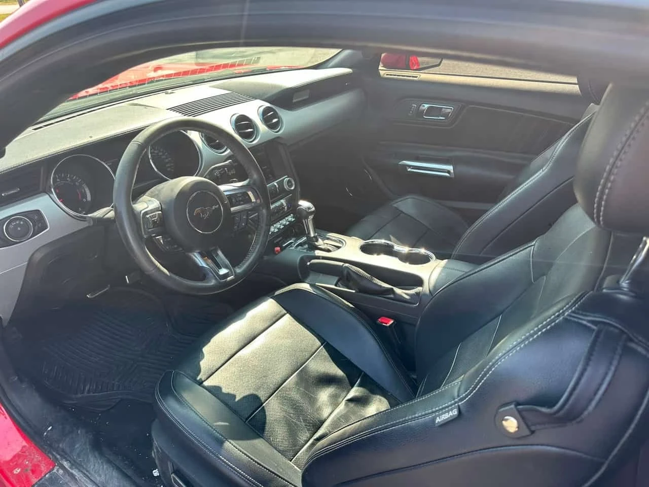 Ford Mustang * EcoBoost * CARFAX * ОПЦИЯ ЗА ФИНАНСИРАНЕ, снимка 5 - Автомобили и джипове - 55786151