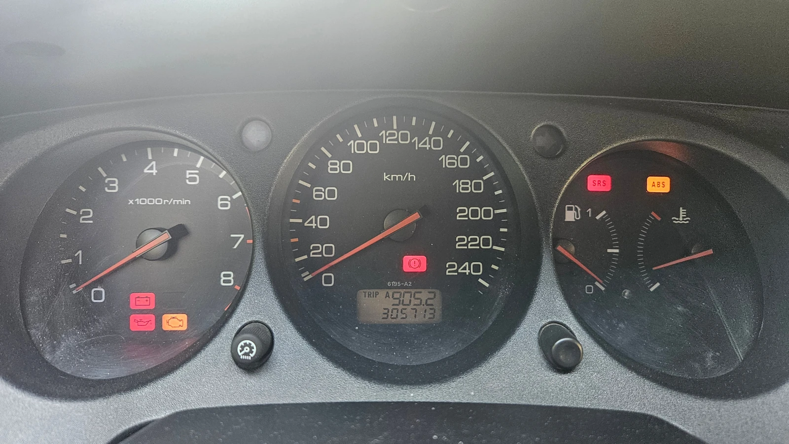 Honda Accord 2.0 Газ/Бензин, снимка 10 - Автомобили и джипове - 55874220