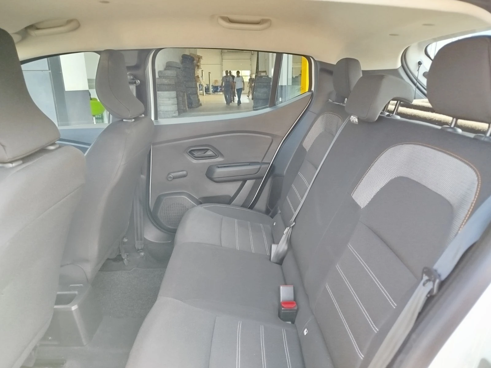 Dacia Sandero Stepway/ 1.0 Tce/ 100 к .с./ LPG, снимка 15 - Автомобили и джипове - 55942078