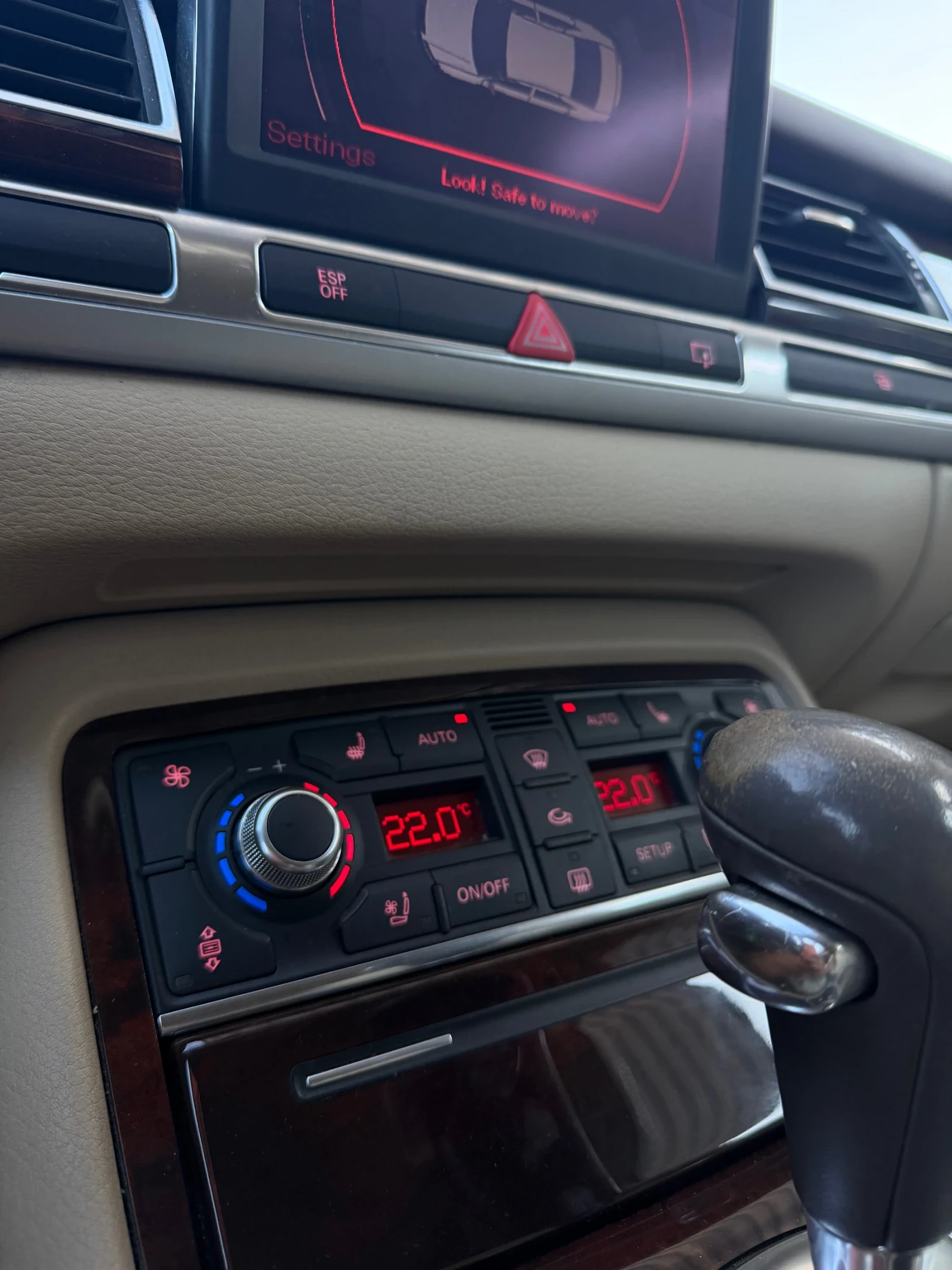 Audi A8 4.2TDI FULL, снимка 13 - Автомобили и джипове - 56011052