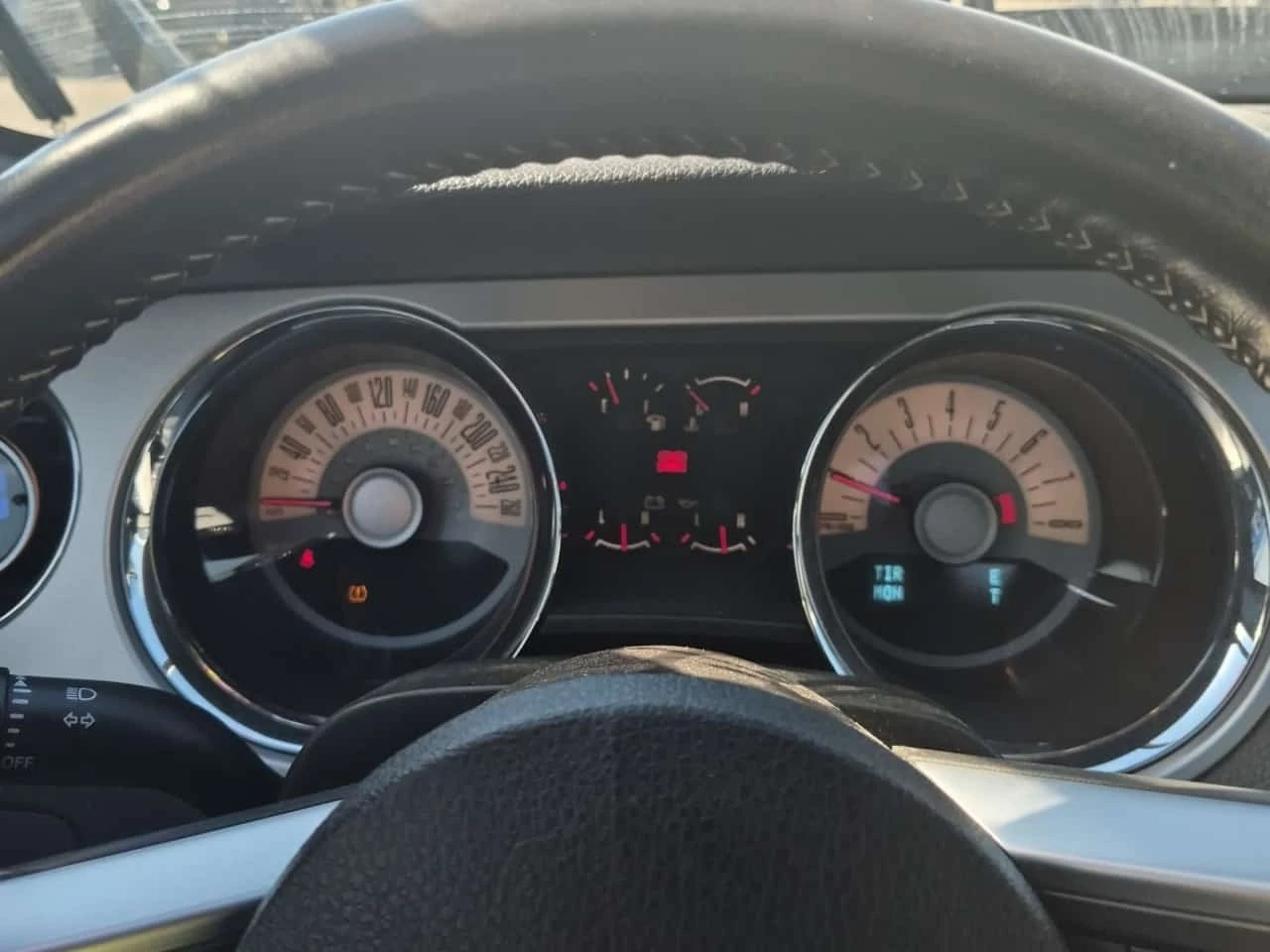 Ford Mustang  Gt 5.0 * Кожа * CARFAX * , снимка 8 - Автомобили и джипове - 56242829