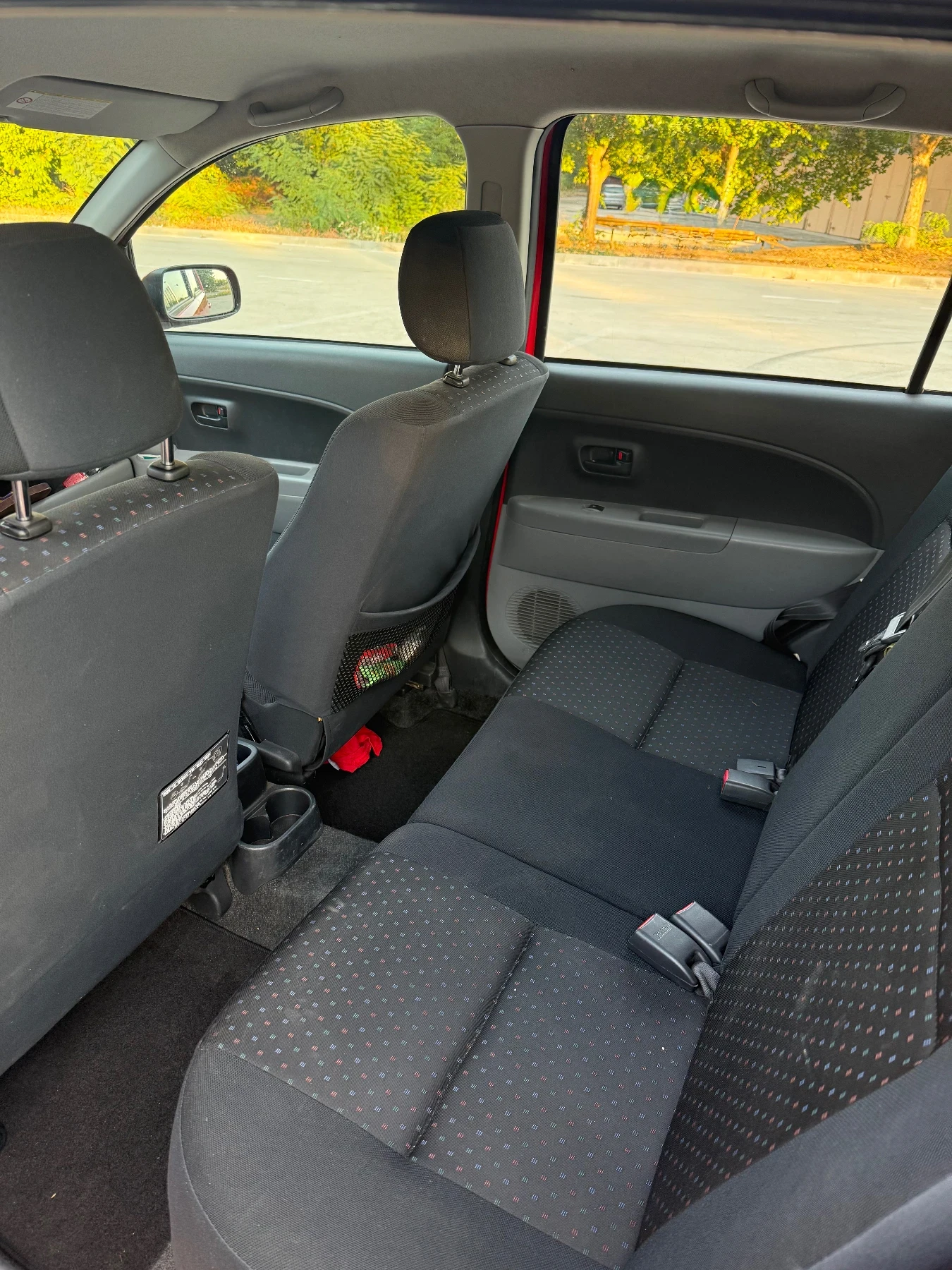Daihatsu Sirion, снимка 6 - Автомобили и джипове - 56265484
