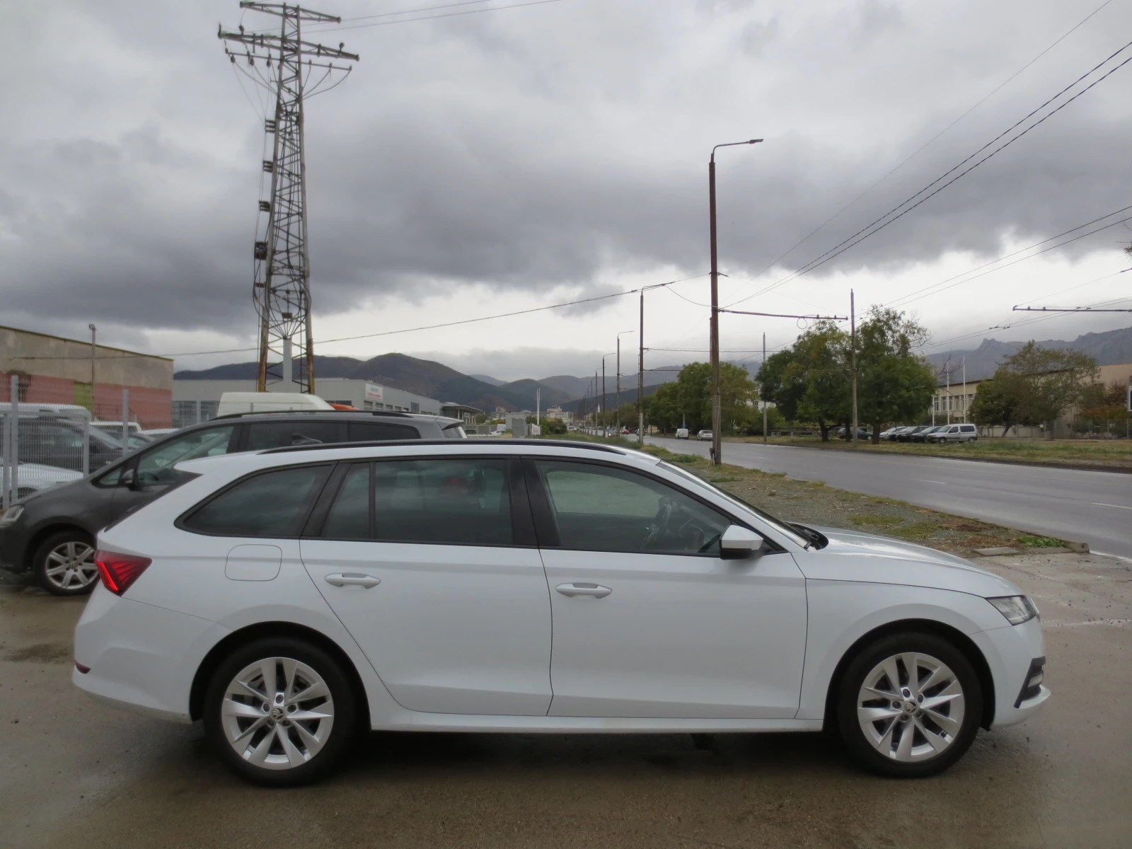 Skoda Octavia 2.0 TDI , снимка 4 - Автомобили и джипове - 56482181
