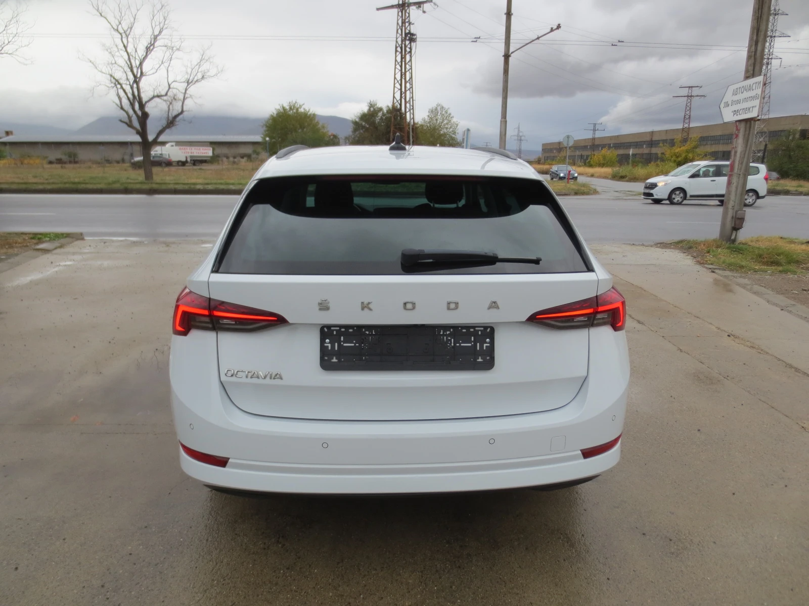 Skoda Octavia 2.0 TDI , снимка 6 - Автомобили и джипове - 56482181