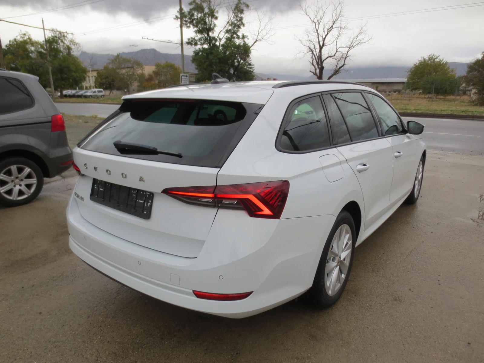 Skoda Octavia 2.0 TDI , снимка 5 - Автомобили и джипове - 56482181