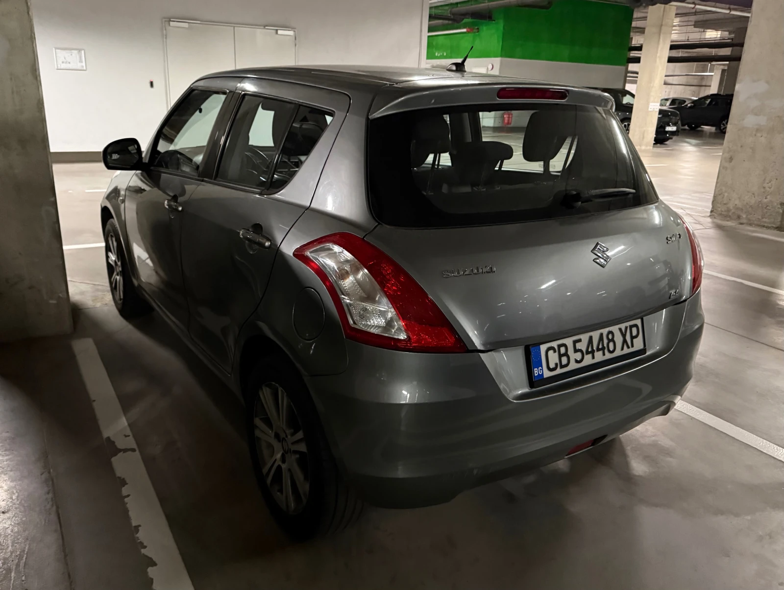 Suzuki Swift 1.2i, снимка 3 - Автомобили и джипове - 56601932