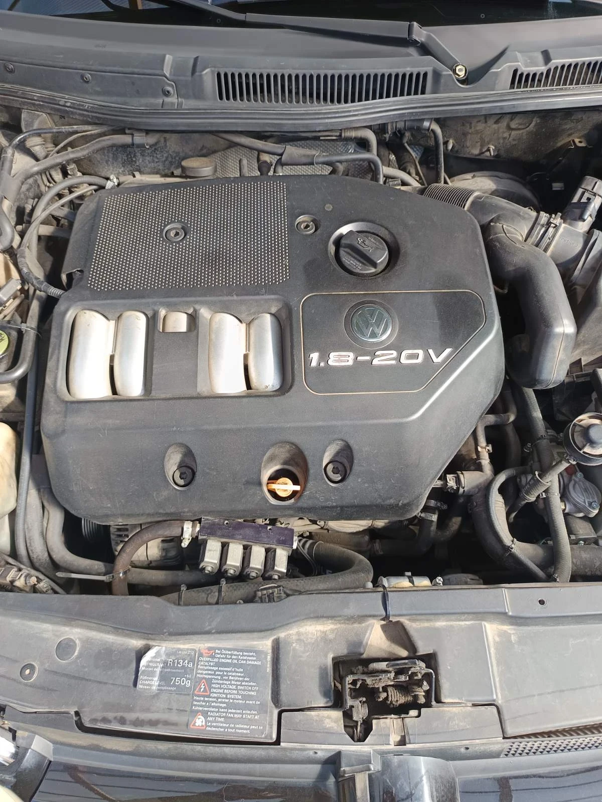 VW Golf, снимка 7 - Автомобили и джипове - 56723737
