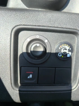 Dacia Duster Prestige Blue Line Eco-G 100 от Омникар Газ, снимка 15