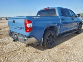 Toyota Tundra 5.7 CREWMAX SR5, снимка 4