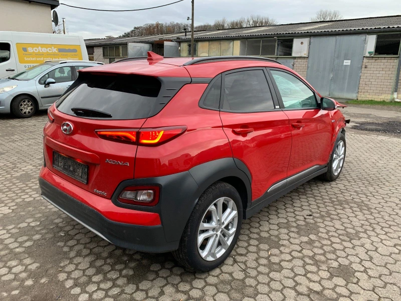 Hyundai Kona 2WD, снимка 1 - Автомобили и джипове - 48317638