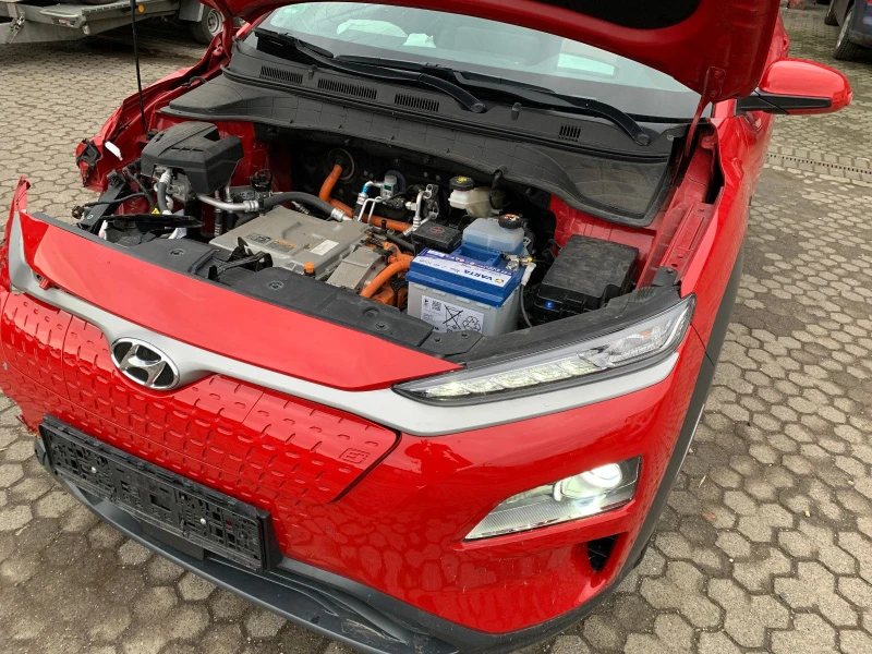 Hyundai Kona 2WD, снимка 2 - Автомобили и джипове - 48317638