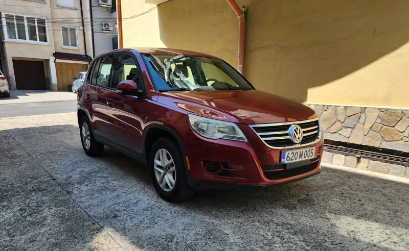 VW Tiguan TSI 4X4 200кс, снимка 1 - Автомобили и джипове - 49508708