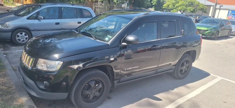 Jeep Compass, снимка 7 - Автомобили и джипове - 52423430