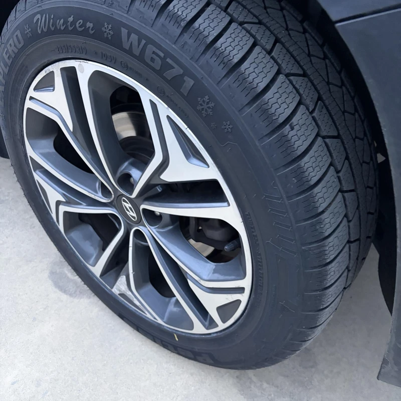 Hyundai Santa fe, снимка 15 - Автомобили и джипове - 52669223