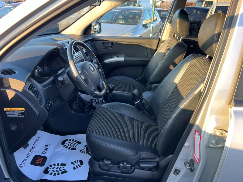 Kia Sportage 2.0 4x4, снимка 9 - Автомобили и джипове - 52755772
