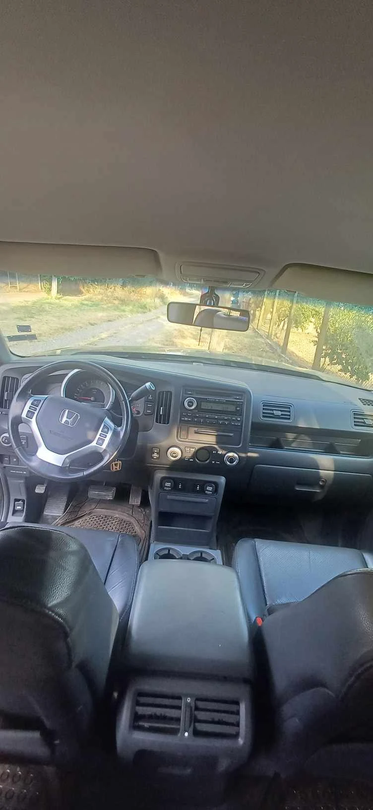 Honda Ridgeline RTL, снимка 13 - Автомобили и джипове - 47487671