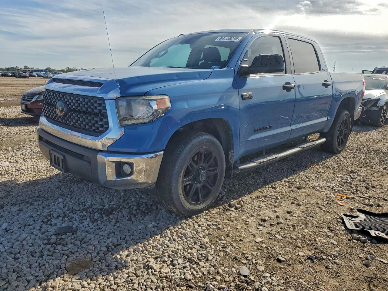 Toyota Tundra 5.7 CREWMAX SR5, снимка 1