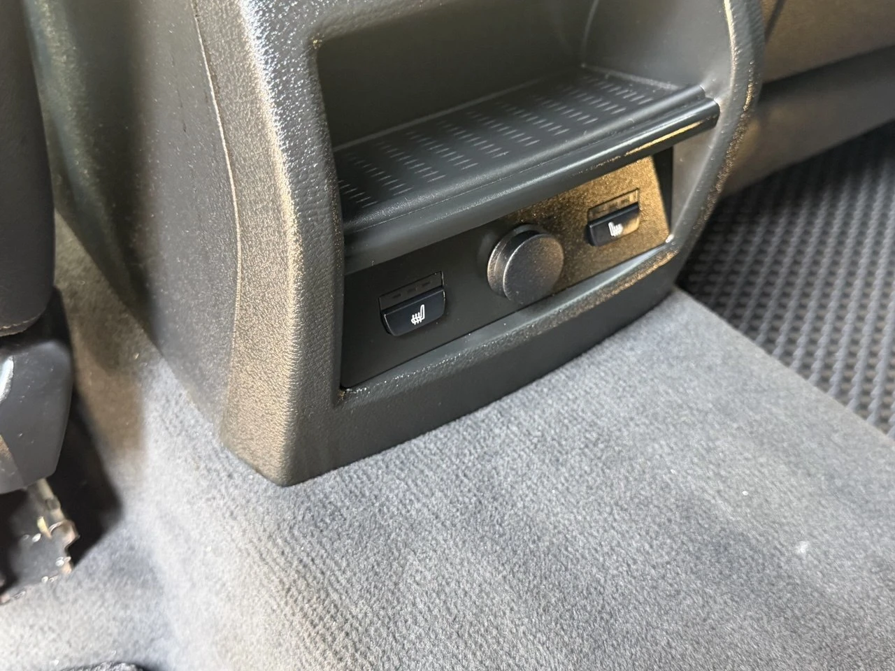 BMW X3 3.5 i M Technik, снимка 7 - Автомобили и джипове - 55147912