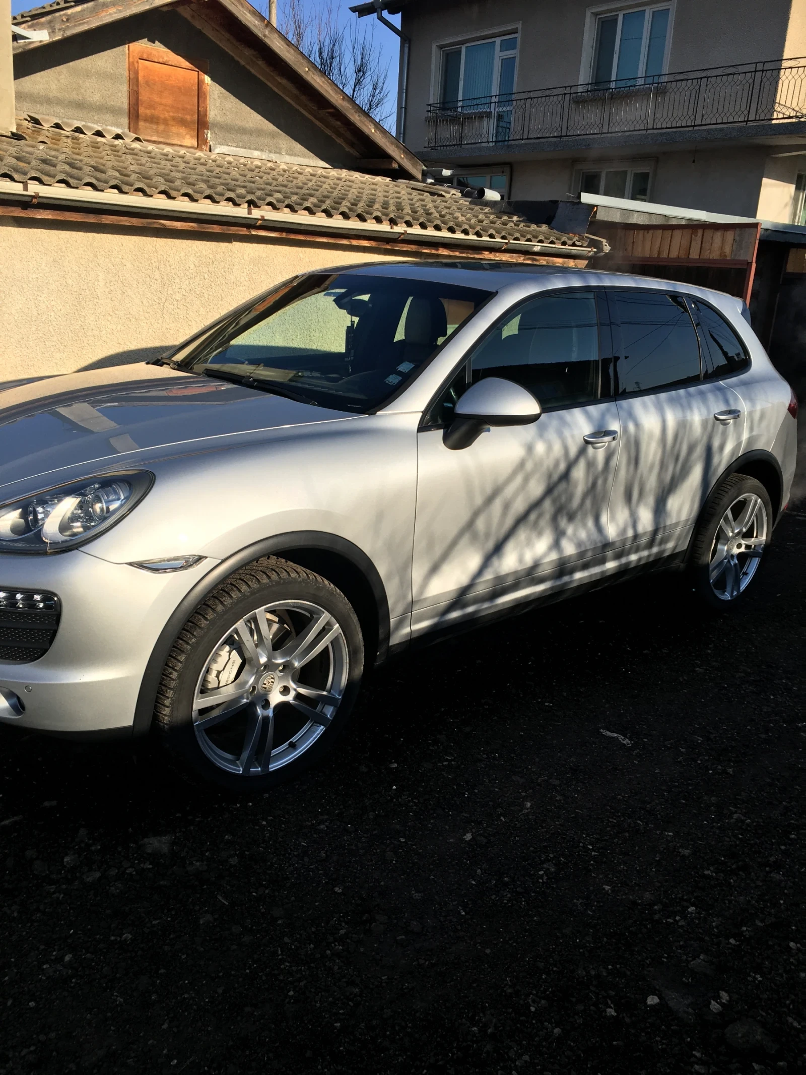 Porsche Cayenne  - изображение 2