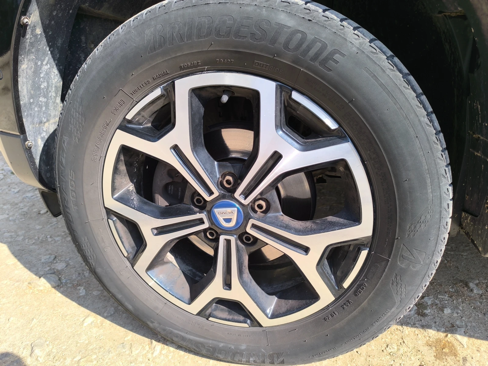 Dacia Duster Prestige Blue Line Eco-G 100 от Омникар Газ, снимка 5 - Автомобили и джипове - 53710218