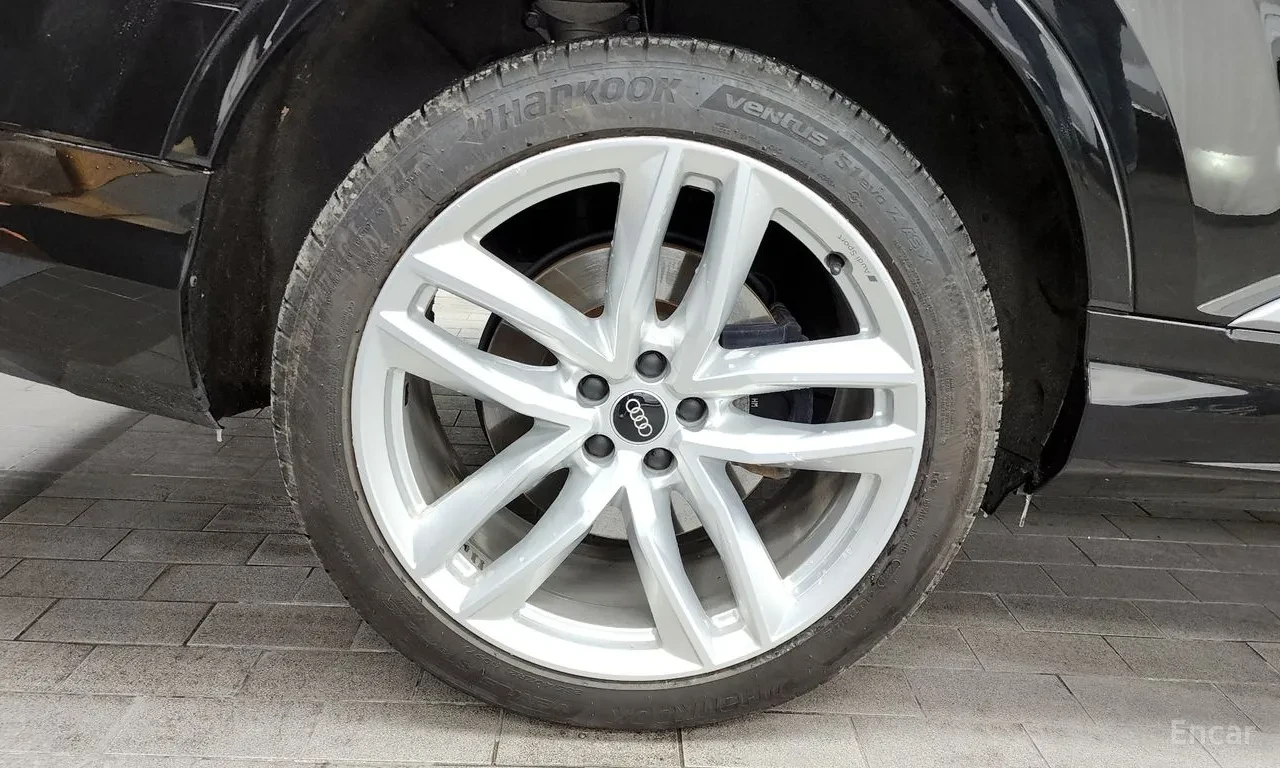 Audi Q7 * DISTRONIC * 360 * HEAD-UP, снимка 3 - Автомобили и джипове - 54426912