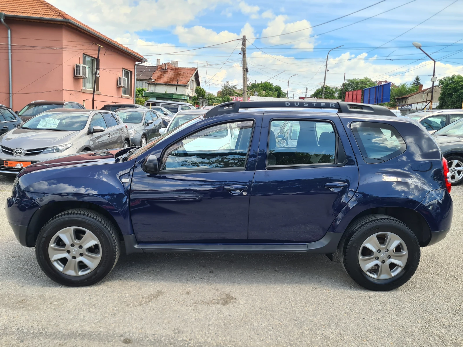 Dacia Duster 1.6i-GPL-НАВИ.-ЕВРО 6В-ЛИЗИНГ, снимка 7 - Автомобили и джипове - 54979409