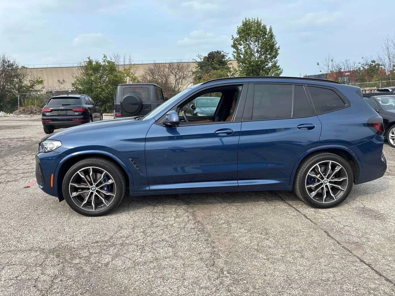 BMW X3 XDRIVE30I * M SPORT PACK* ДВА ЧИФТА ГУМИ/ДЖАНТИ* , снимка 3 - Автомобили и джипове - 55358661