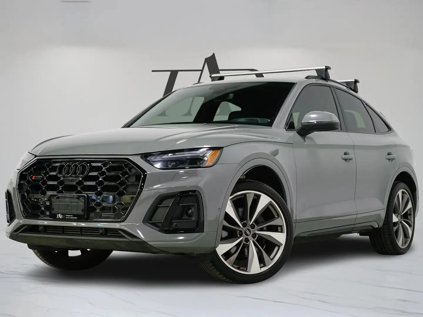 Audi SQ5 SPORTBACK TECHNIK B&O ЦЕНА ДО БЪЛГАРИЯ АВТОКРЕДИТ