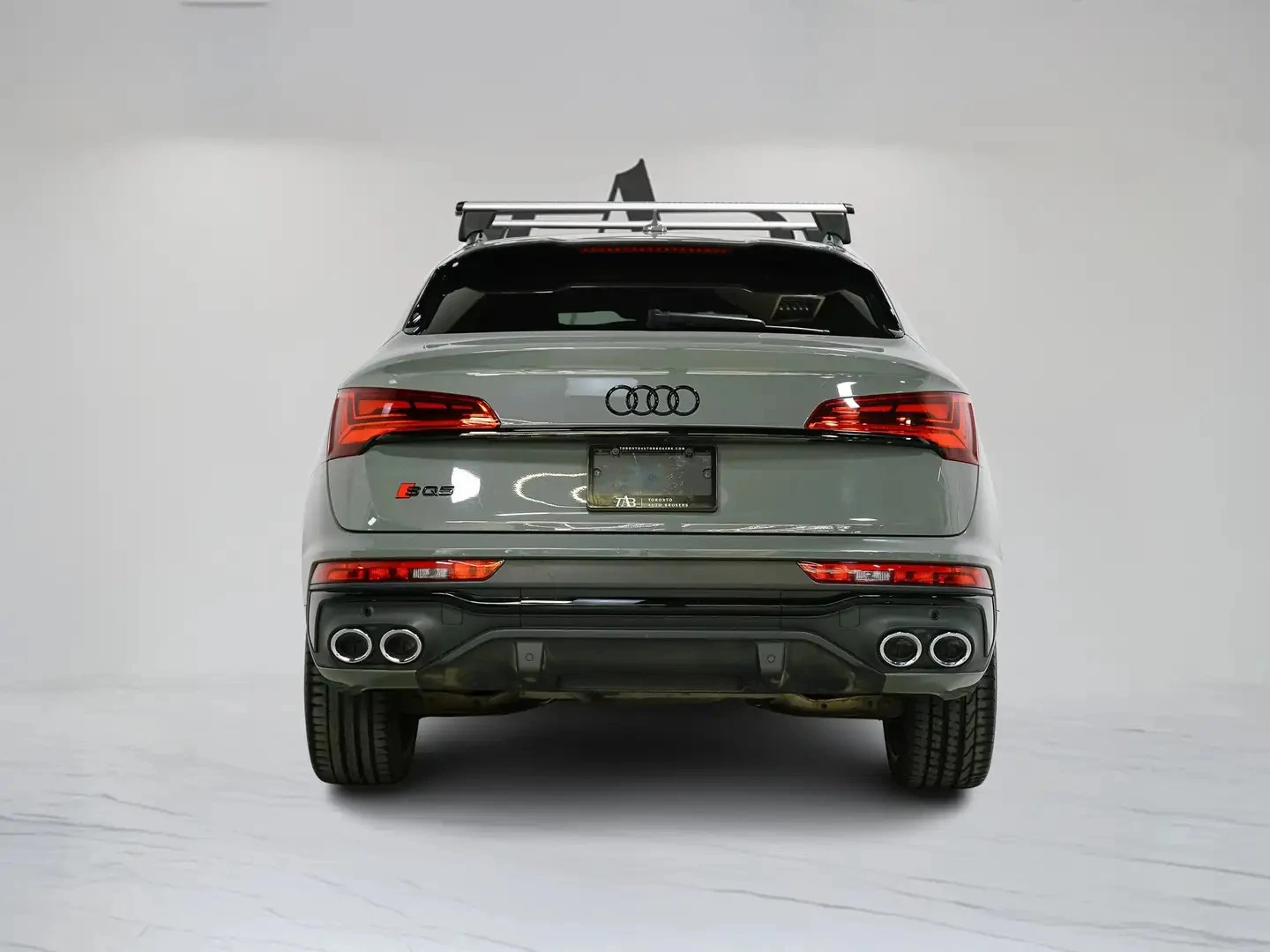 Audi SQ5 SPORTBACK TECHNIK B&O ЦЕНА ДО БЪЛГАРИЯ АВТОКРЕДИТ, снимка 5 - Автомобили и джипове - 55779164