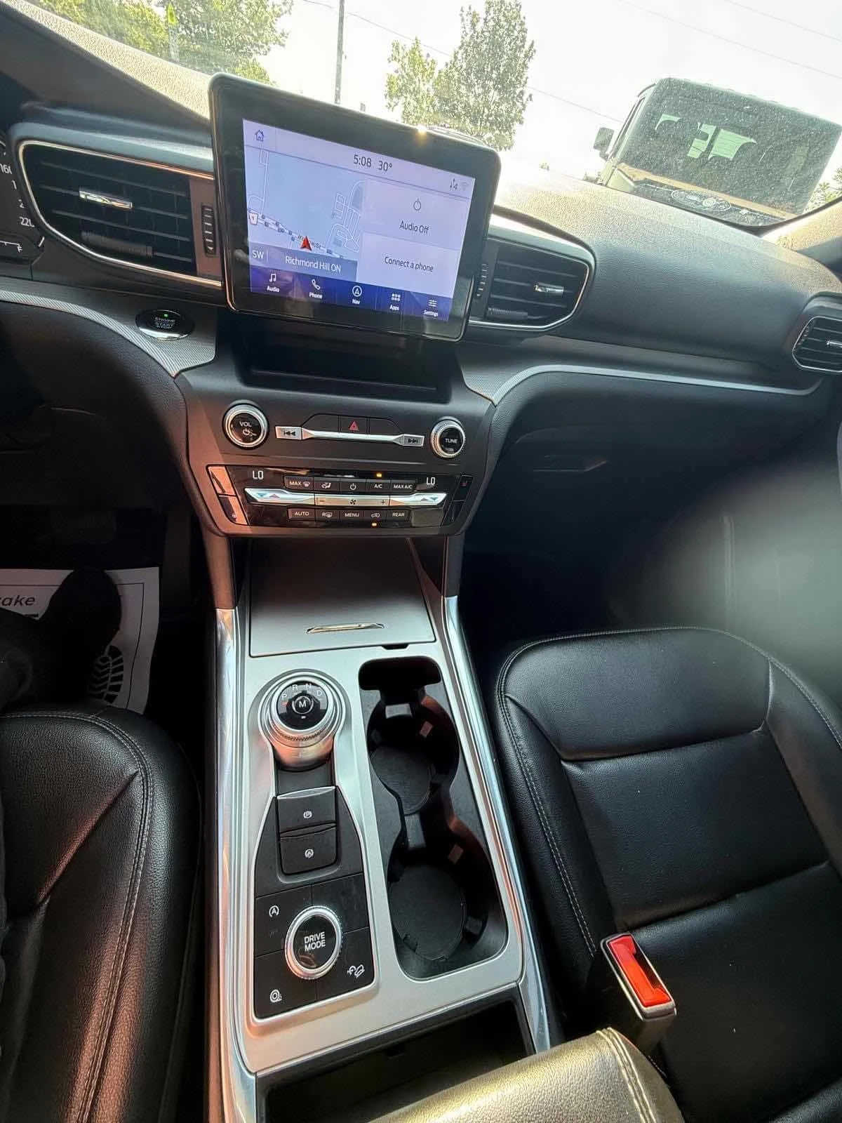 Ford Explorer XLT | CARFAX | БЕЗ ИНЦИДЕНТИ , снимка 9 - Автомобили и джипове - 56300046