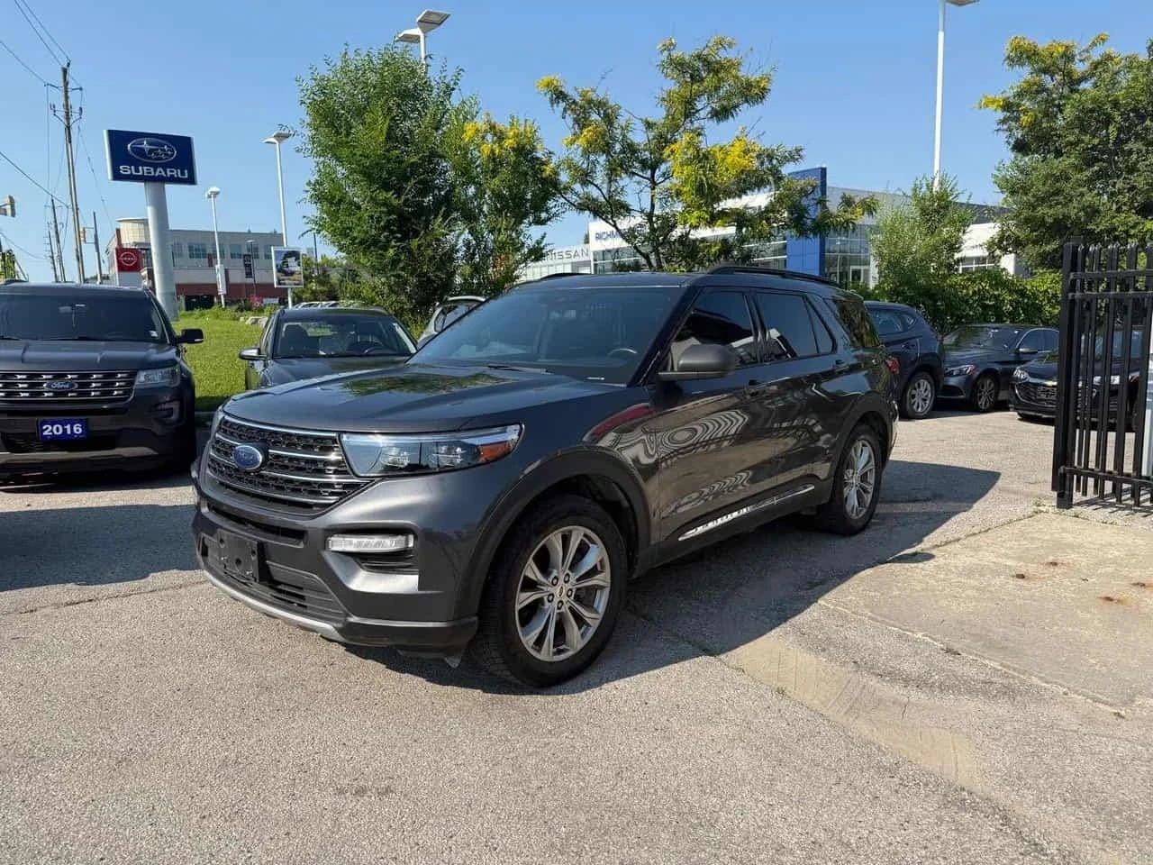 Ford Explorer XLT | CARFAX | БЕЗ ИНЦИДЕНТИ 