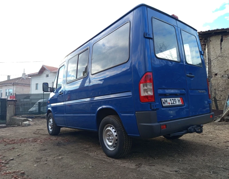 Mercedes-Benz Sprinter 211 9 места, снимка 3 - Бусове и автобуси - 48631081