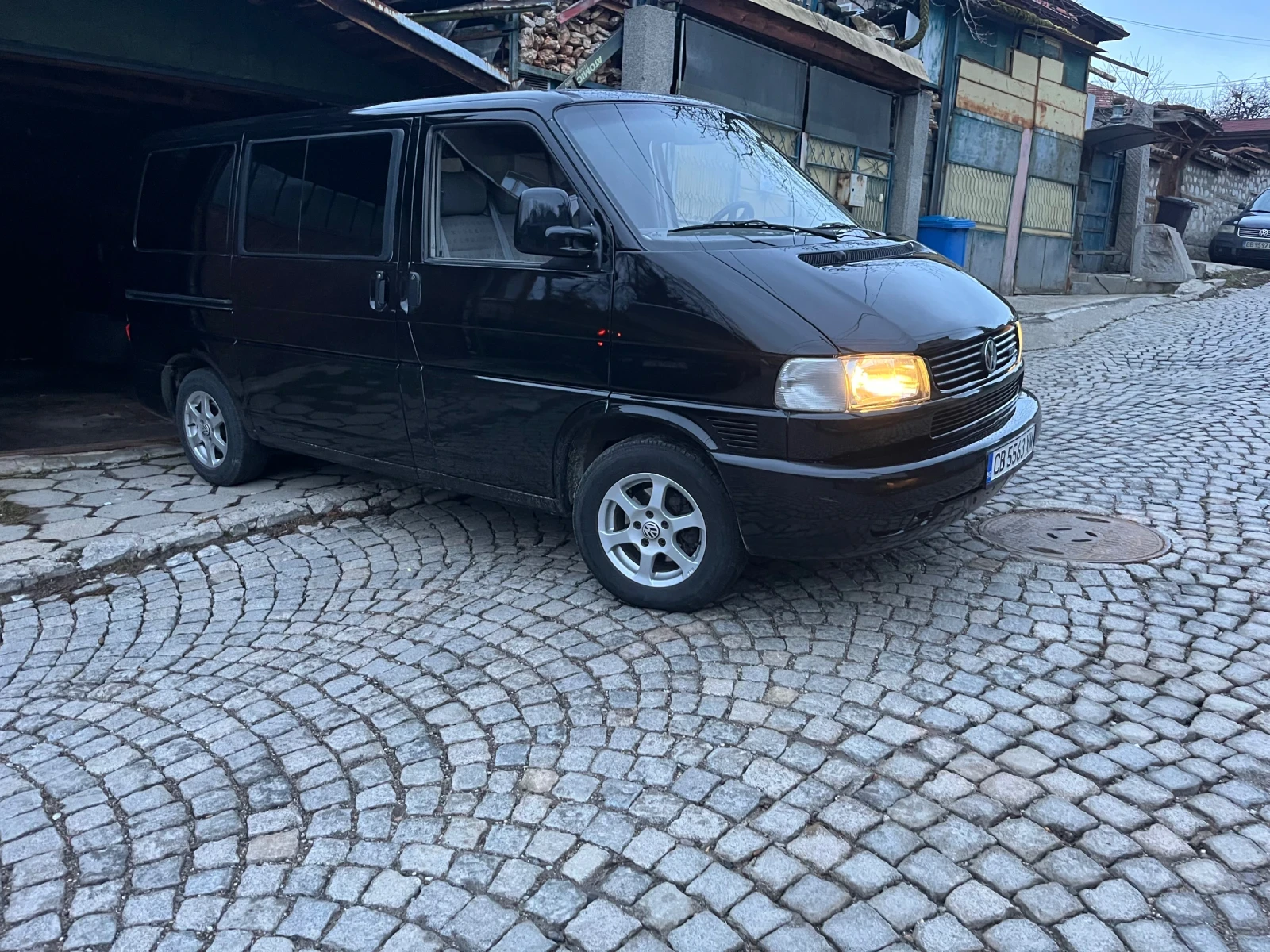 VW Caravelle  - изображение 7