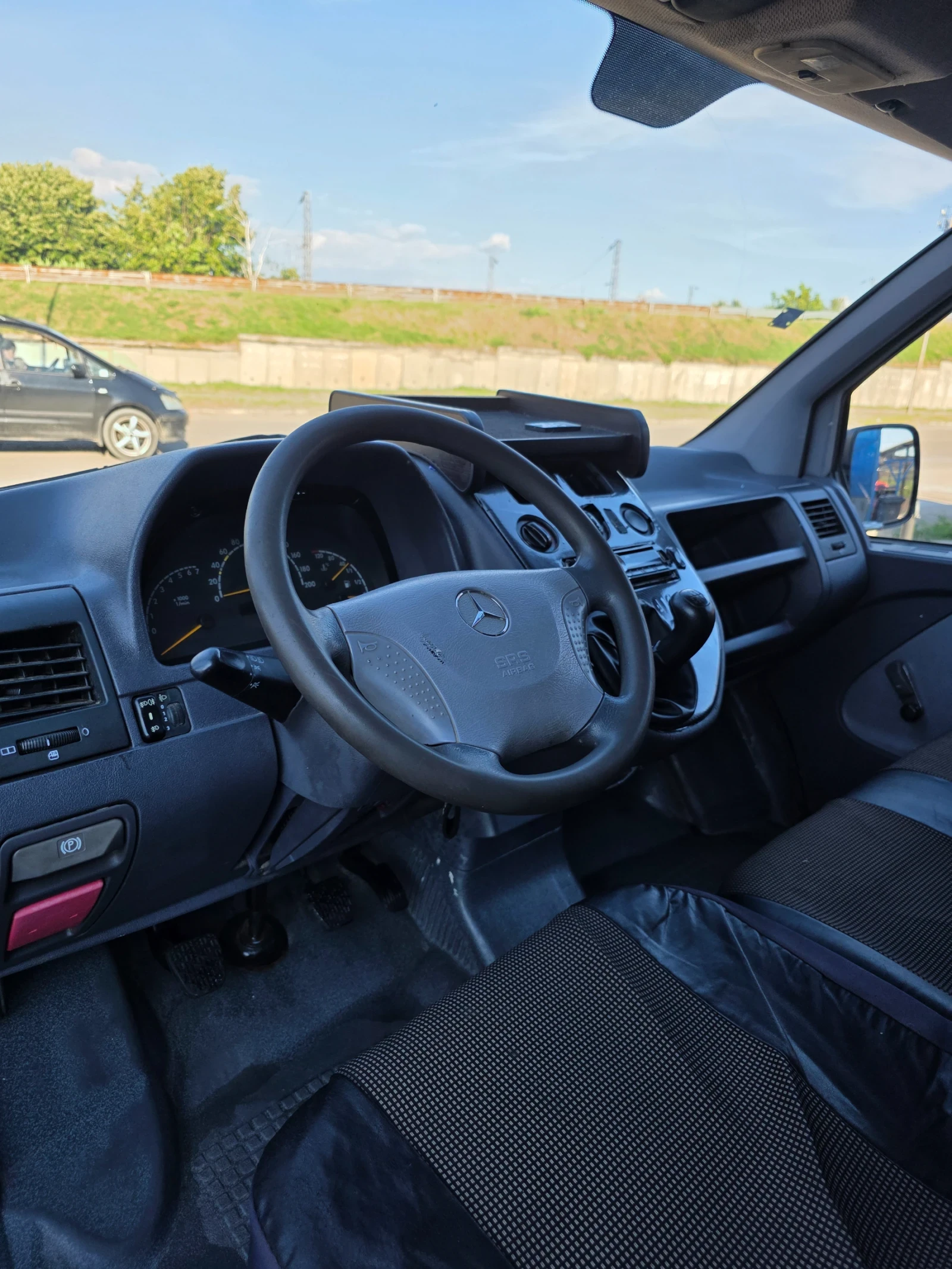 Mercedes-Benz Vito, снимка 6 - Бусове и автобуси - 56318611