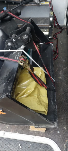 Обява за продажба на Багер Yanmar Vio 12 ~Цена по договаряне - изображение 5 | Auto.bg Обява за продажба на Багер Yanmar Vio 12 ~Цена по договаряне - изображение 5