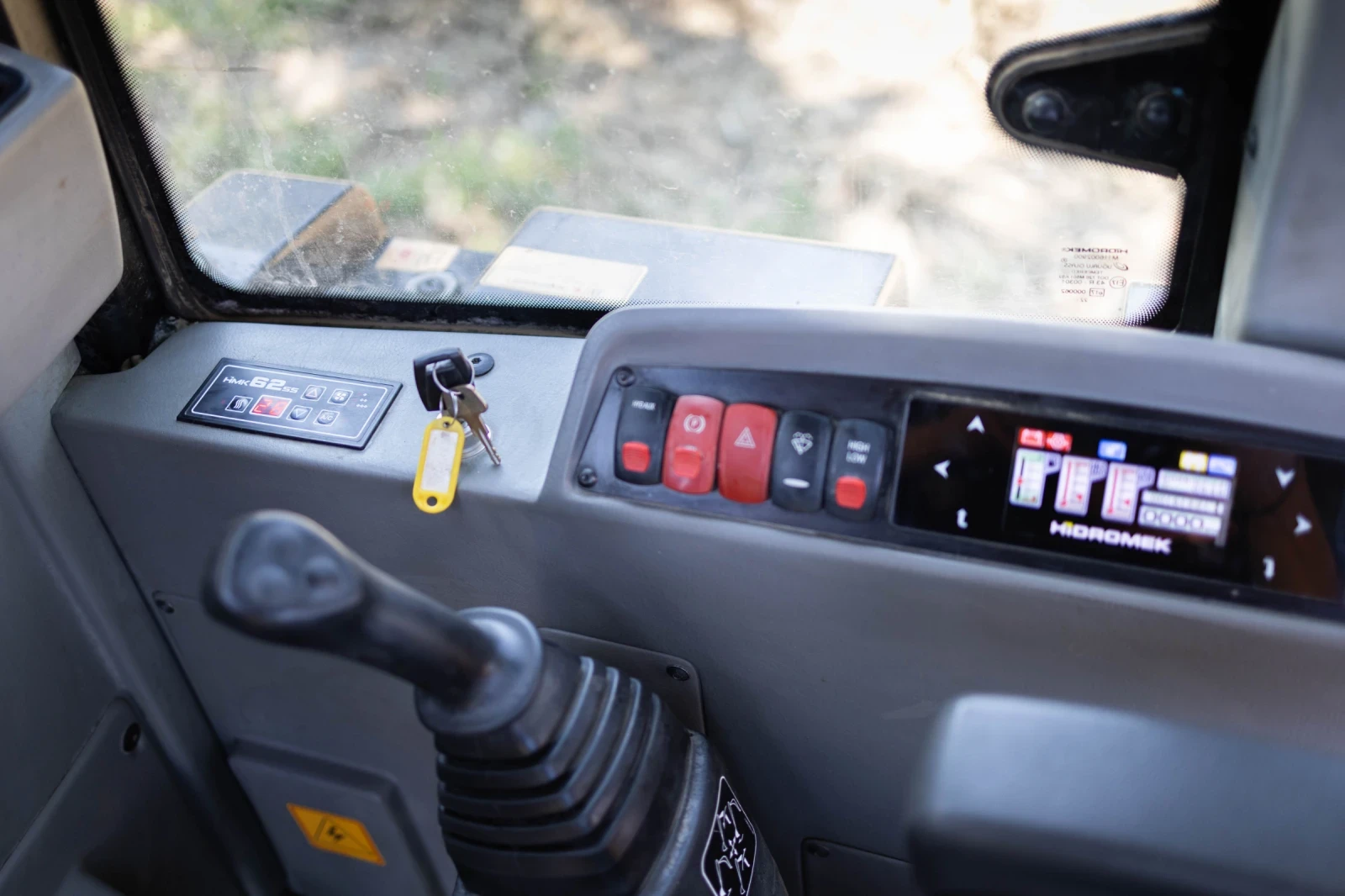 Багер Hidromek 62SS, снимка 12 - Индустриална техника - 55322048
