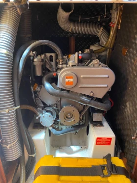 ���������� ����� Beneteau Oceanis 37 | Mobile.bg � ����� ������ 11