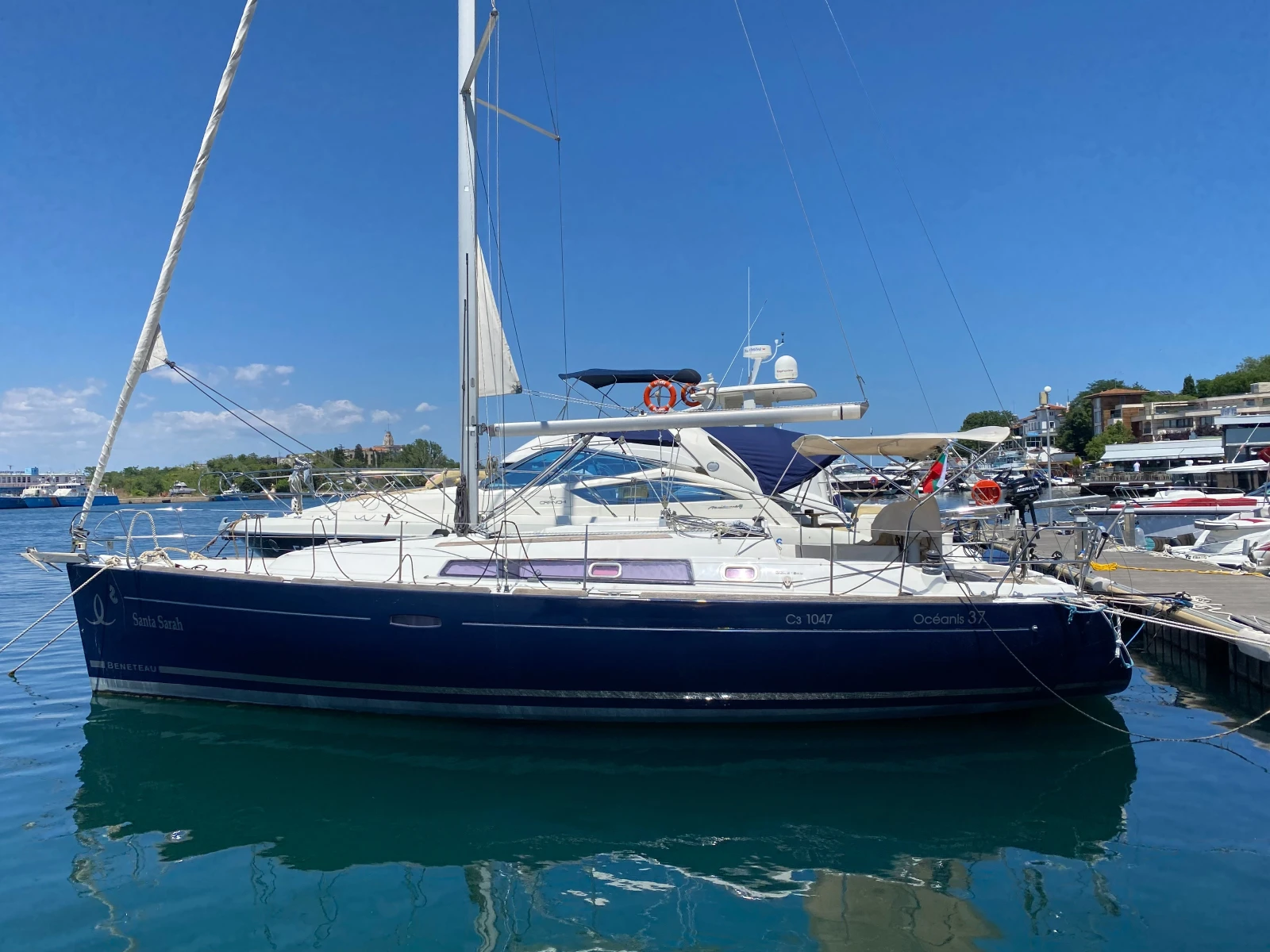 ���������� ����� Beneteau Oceanis 37 | Mobile.bg � ����������� 1