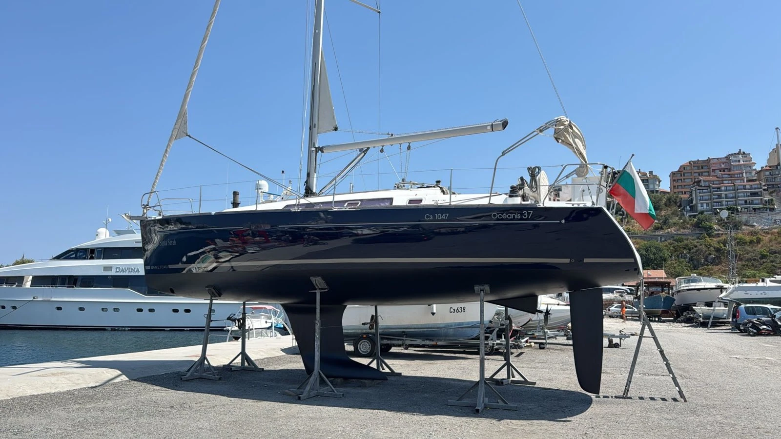 ���������� ����� Beneteau Oceanis 37 | Mobile.bg � ����������� 15