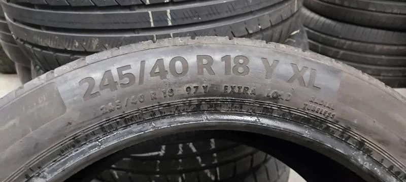 Гуми Летни 245/40R18, снимка 9 - Гуми и джанти - 35606729