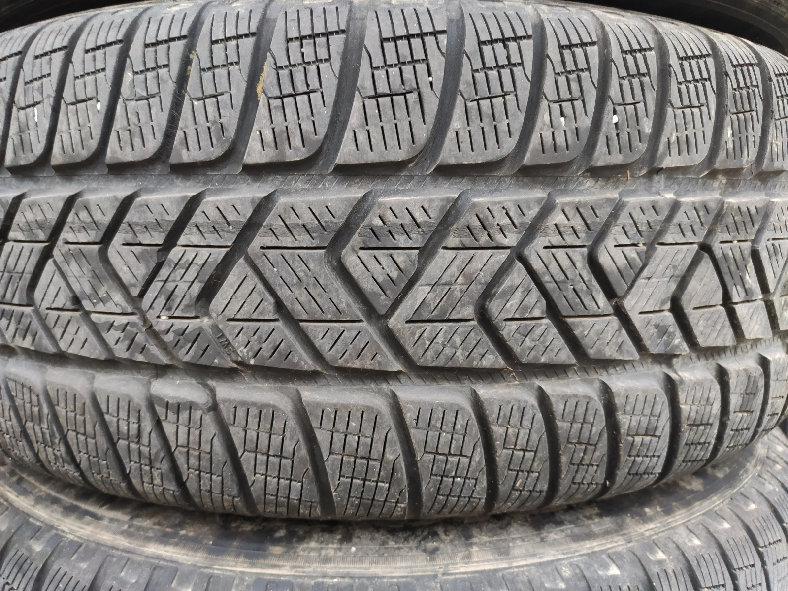  235/60R17 | Mobile.bg   3