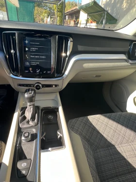 Volvo V60, снимка 12